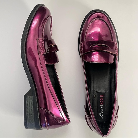 Purple metallic loafers! - Picture 2 of 6